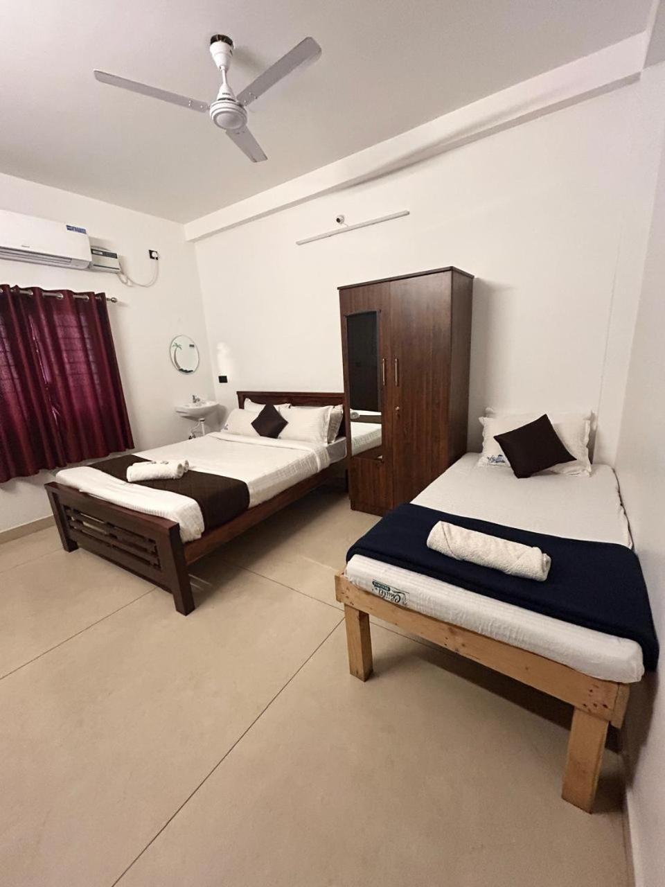The Ocean Grand Hotel Puducherry Buitenkant foto