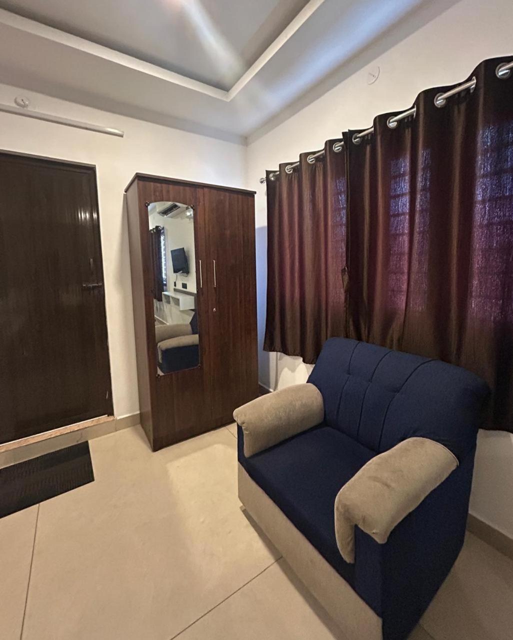 The Ocean Grand Hotel Puducherry Buitenkant foto